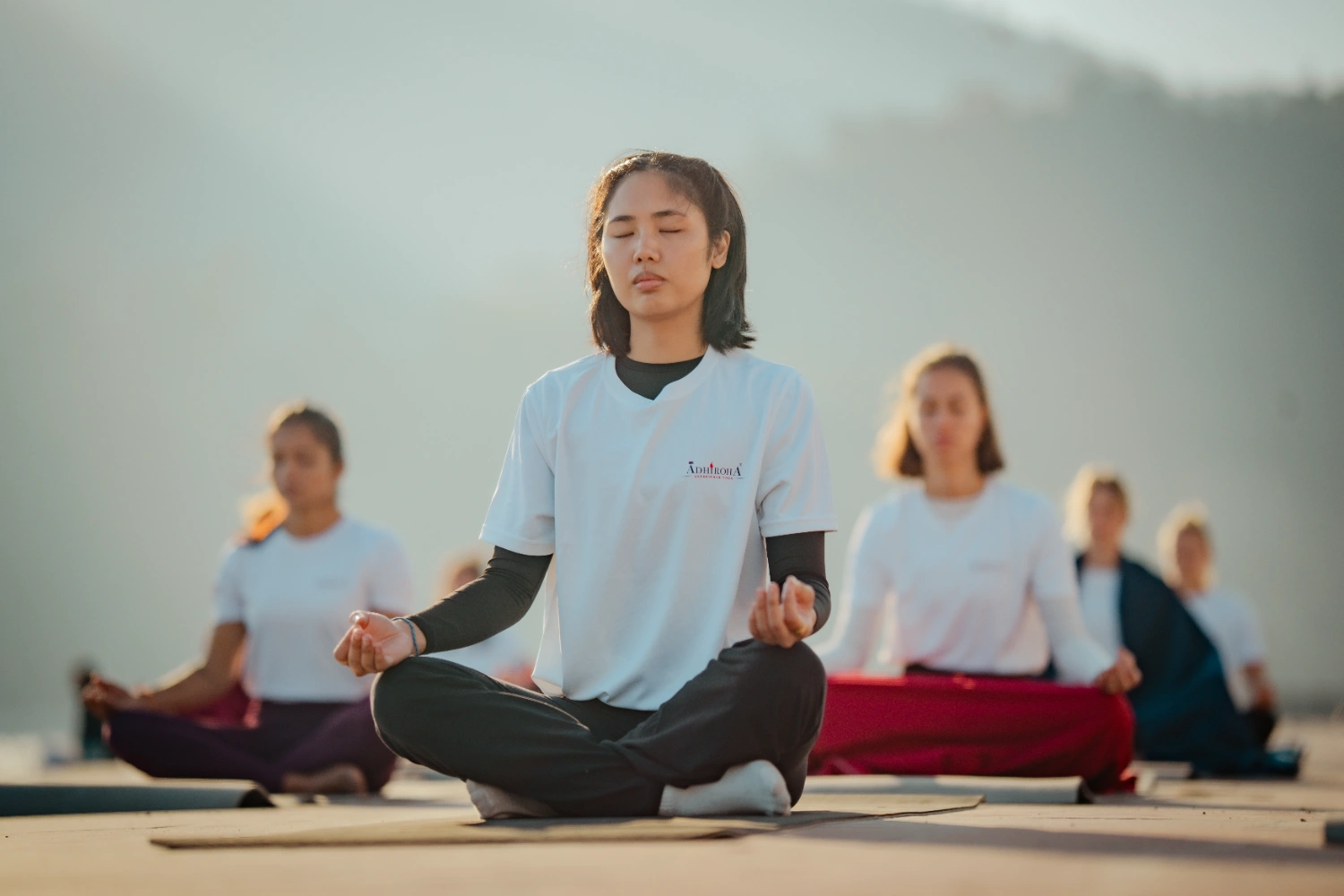 Pranayama en meditatie docentenopleiding bij Adhiroha Rishikesh