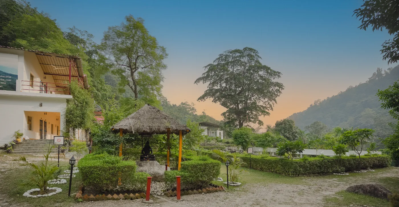 Yoga docentenopleiding certificering bij Adhiroha Rishikesh