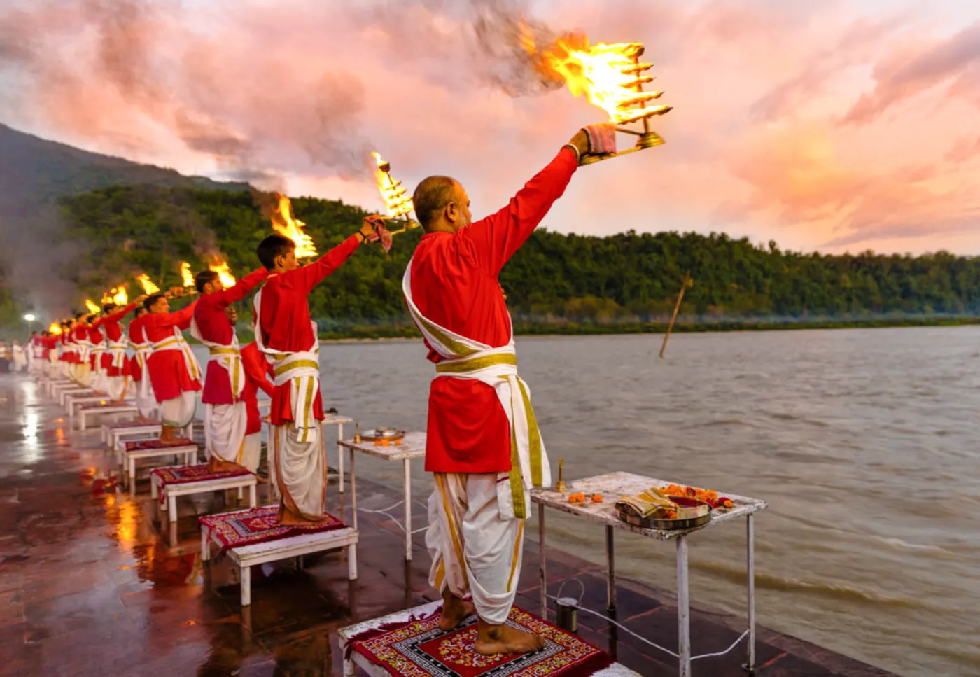 river rafting in rishikesh